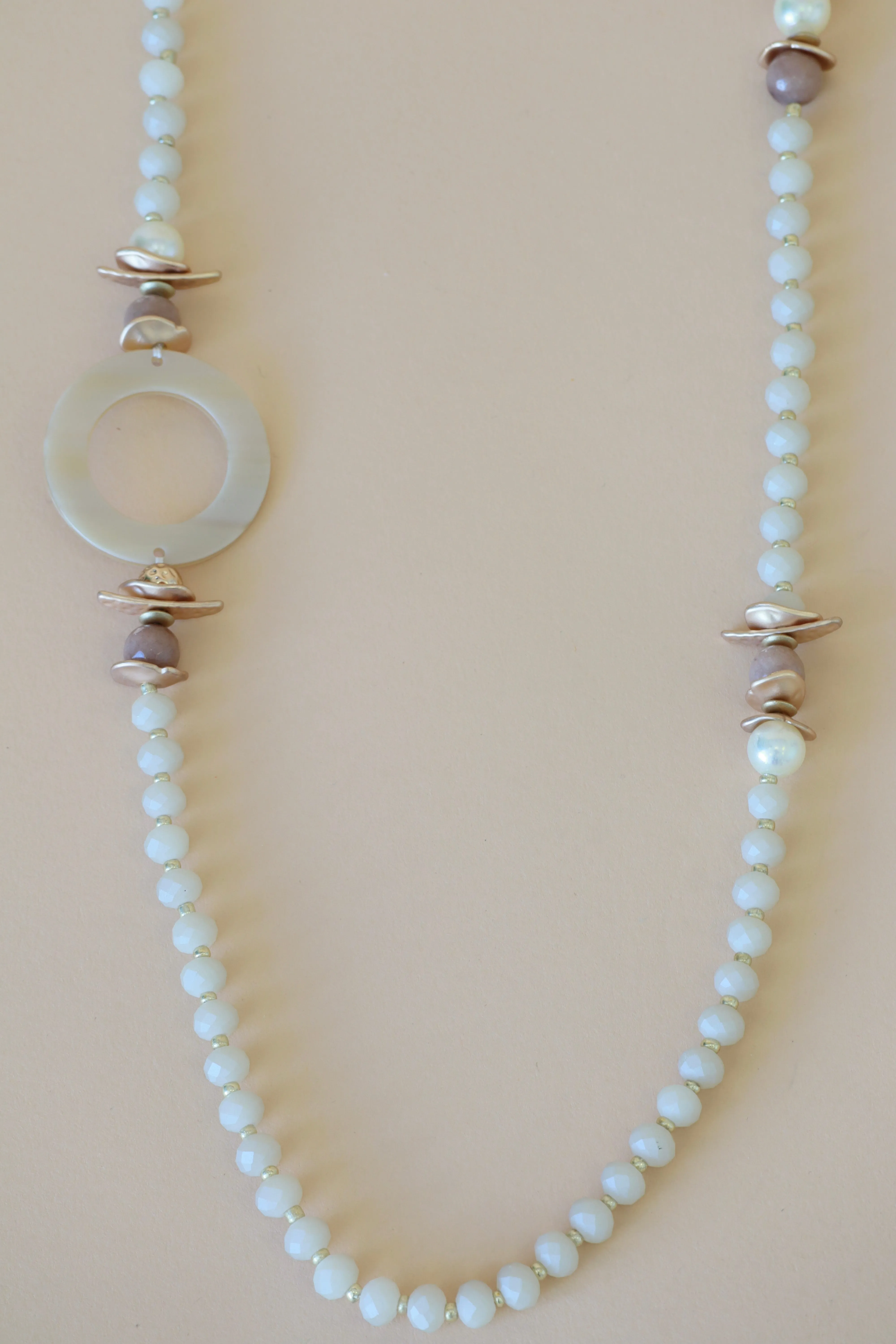 Ali Necklace in Cream