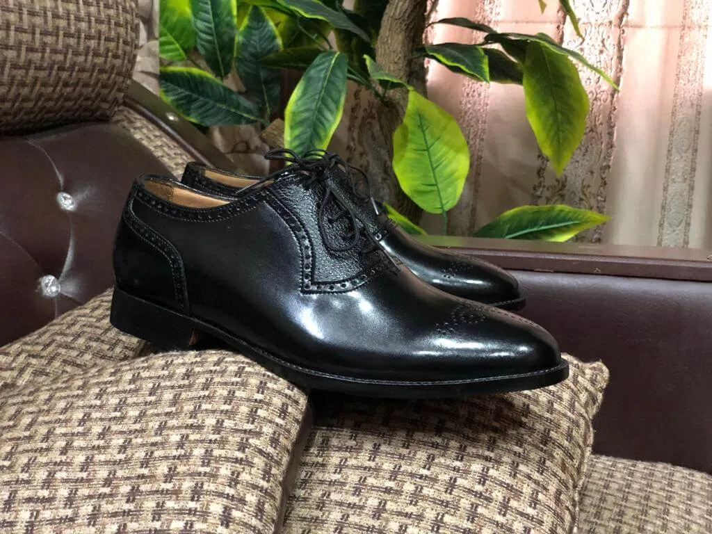 Beautiful Handmade Men's Black Leather Oxford Lace Up Brogue Toe Dress Shoes