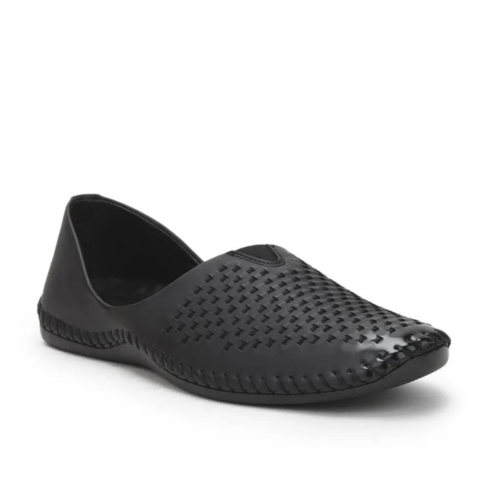 Fortune (Black) Casual Mojari Shoes For Men Avn-40 By Liberty