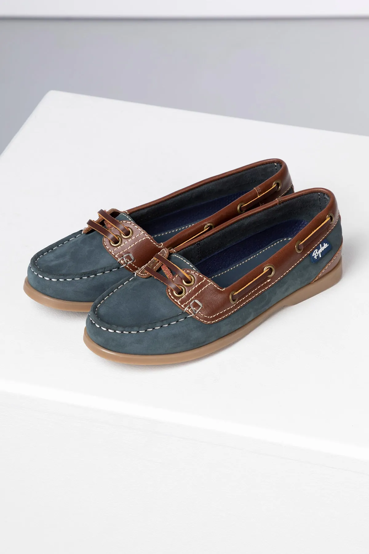 Ladies Low Front Shoes - Cayton II