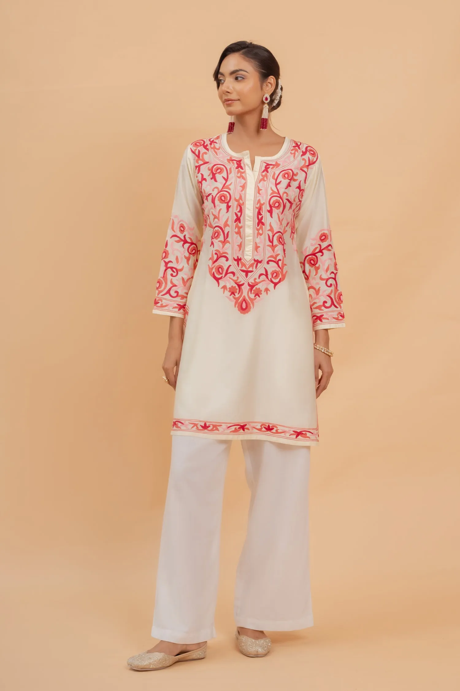 Mansi in Falak Kashmiri Long Kurta In Chanderi Silk With Pink Embroidery