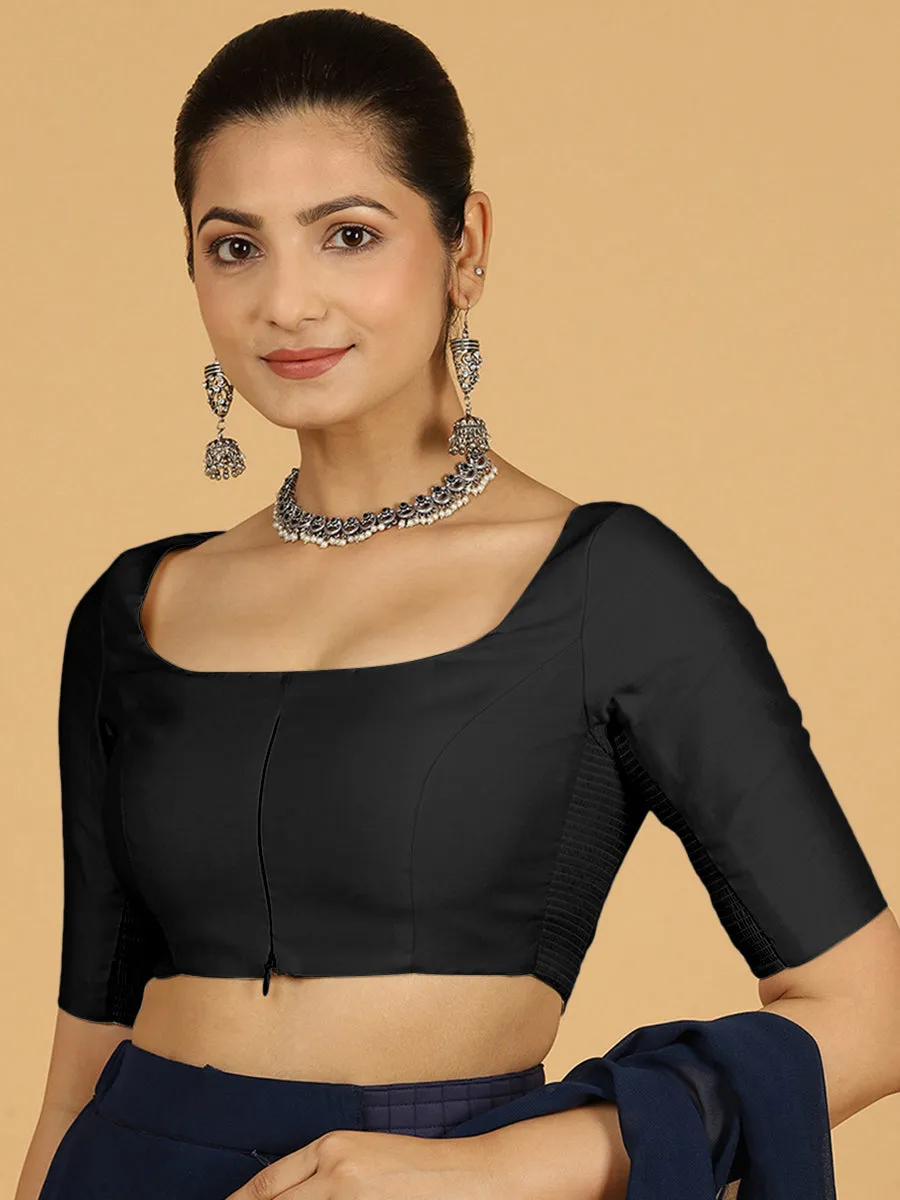 Nidhi x Rozaana | Elbow Sleeves Saree Blouse in Raven Black